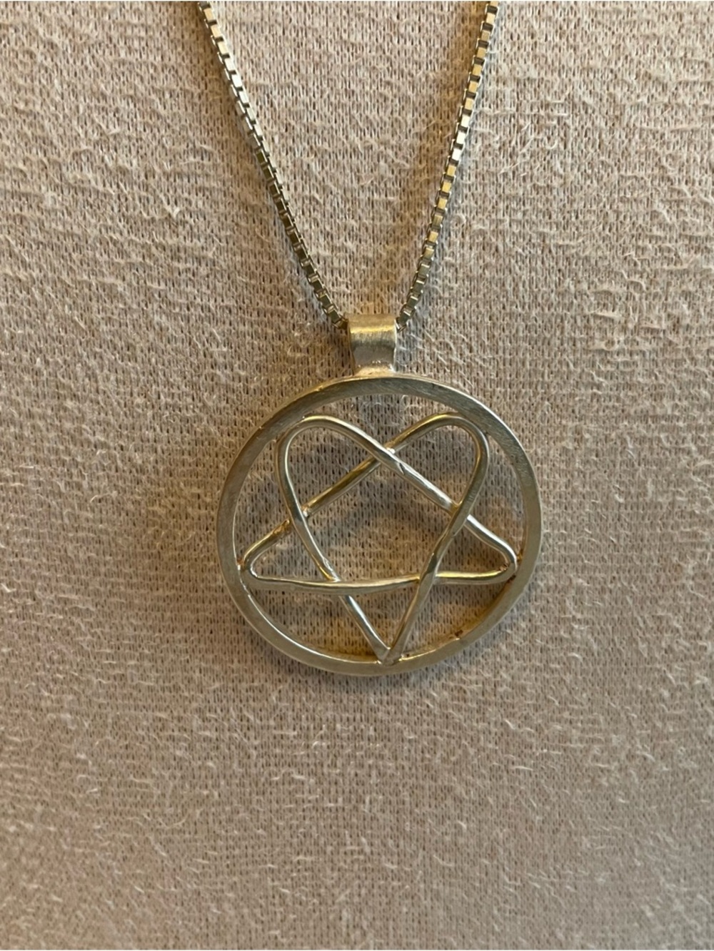 925 Sterling Silver HIM Inspired Heartagram Band Logo Goth‎ Rock Necklace #650